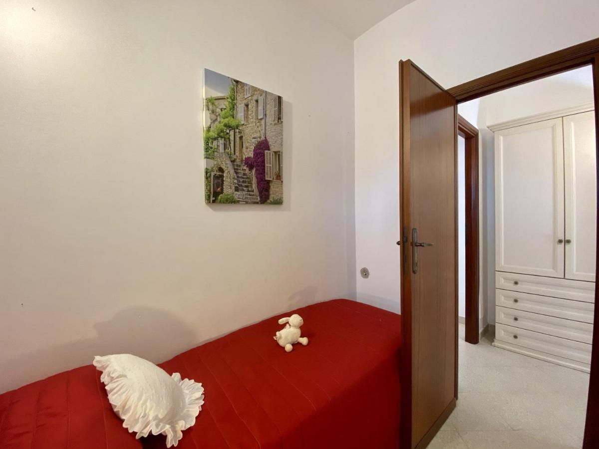 Holidaycasa Mike - Con Terrazzo Vista Mare Sperlonga Exterior foto